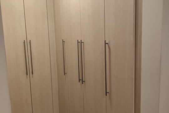 Quarto de apartamento à venda com 2 quartos, 75m² em Vila Graff, Jundiaí
