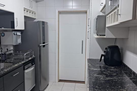 Cozinha de apartamento à venda com 2 quartos, 75m² em Vila Graff, Jundiaí