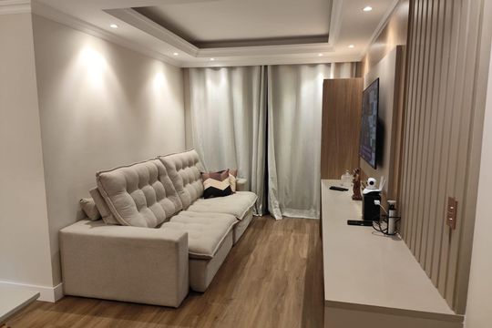 Sala de apartamento à venda com 2 quartos, 75m² em Vila Graff, Jundiaí