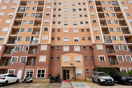 Fachada do bloco de apartamento para alugar com 2 quartos, 58m² em Vila Satúrnia, Campinas