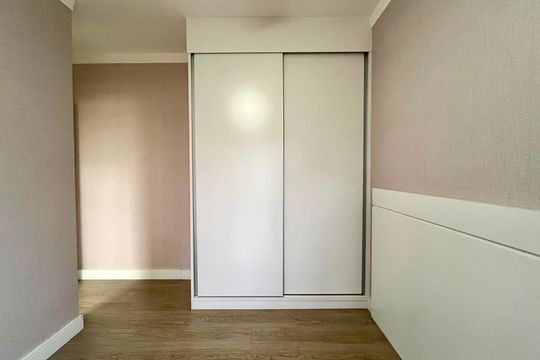 Suíte 1 de apartamento para alugar com 2 quartos, 58m² em Vila Satúrnia, Campinas