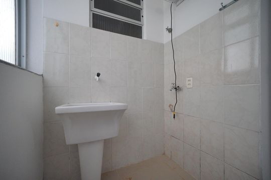 Área de Serviço de apartamento para alugar com 3 quartos, 94m² em Córrego Grande, Florianópolis