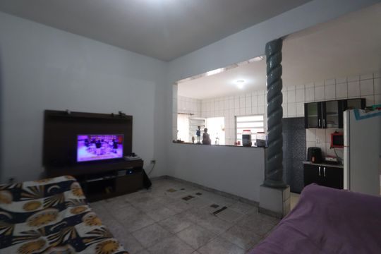 Sala de casa para alugar com 2 quartos, 200m² em Parque São Lucas, São Paulo