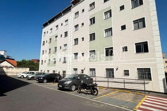 Garagem de apartamento para alugar com 2 quartos, 49m² em Camargos, Belo Horizonte
