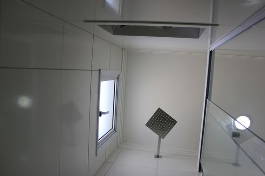 Banheiro social de apartamento à venda com 2 quartos, 62m² em Vila Barros, Guarulhos