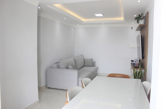 Apartamento à venda com 2 quartos, 62m² em Vila Barros, Guarulhos