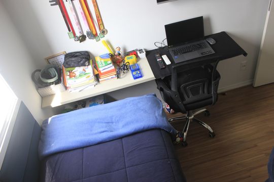 Quarto de apartamento à venda com 2 quartos, 62m² em Vila Barros, Guarulhos