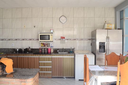 Área gourmet de casa à venda com 3 quartos, 153m² em Vitoria, Belo Horizonte