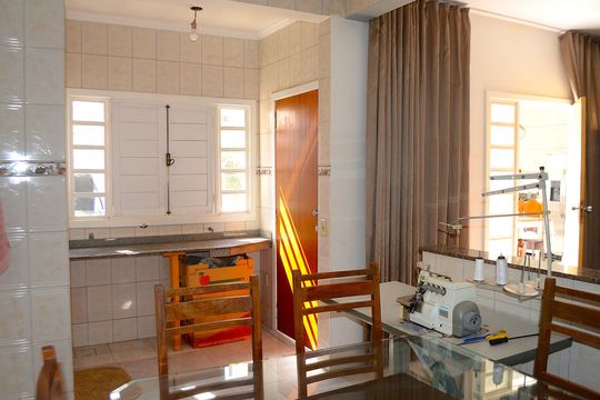 Cozinha de casa à venda com 3 quartos, 153m² em Vitoria, Belo Horizonte