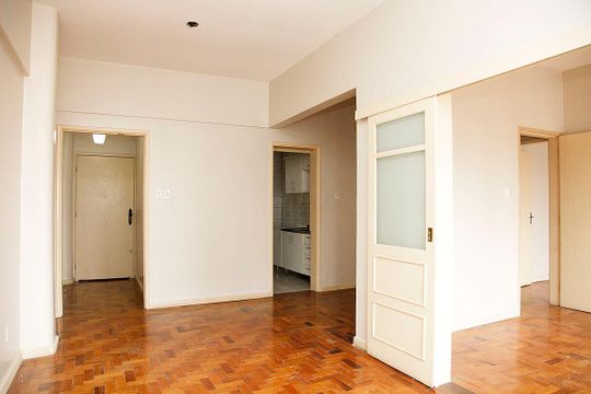 Apartamento à venda com 3 quartos, 88m² em Floresta, Porto Alegre