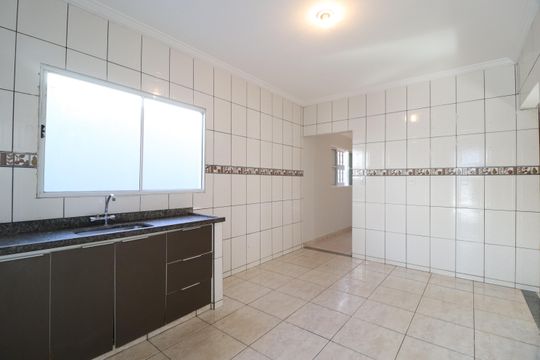 Cozinha de casa para alugar com 3 quartos, 200m² em Jardim Brasília, Uberlândia
