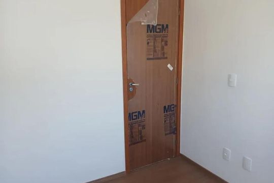 Quarto de apartamento para alugar com 2 quartos, 47m² em Braúnas, Belo Horizonte