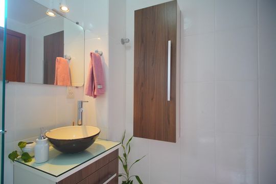 Banheiro de apartamento à venda com 2 quartos, 207m² em Centro, São Leopoldo