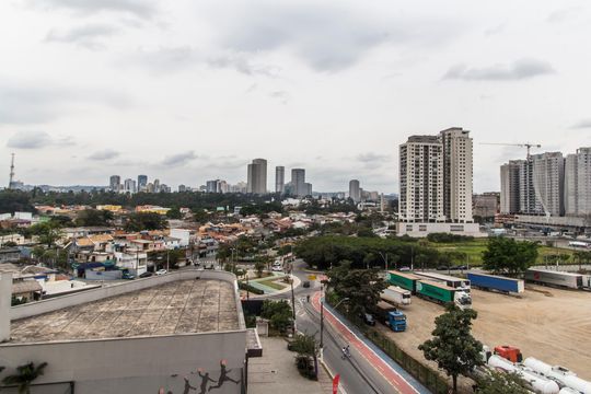 Vista do Quarto 2 de apartamento para alugar com 2 quartos, 57m² em Vila Militar, Barueri