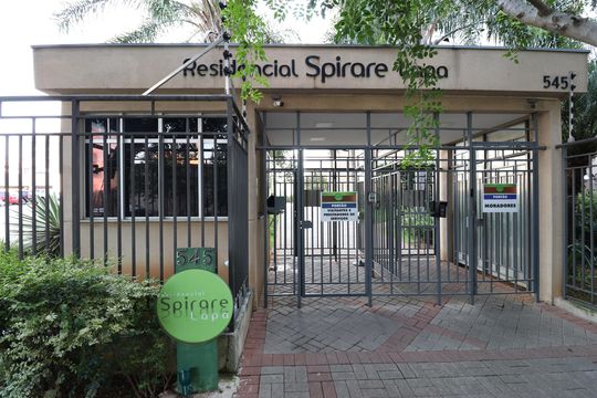 Fachada  de apartamento à venda com 2 quartos, 58m² em Lapa de Baixo, São Paulo