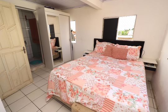 Quarto 2 de casa para alugar com 2 quartos, 63m² em Itapuã, Salvador