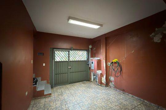 Garagem de casa à venda com 2 quartos, 89m² em Jardim Olavo Bilac, São Bernardo do Campo