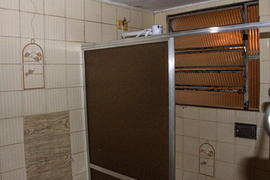 Banheiro da Suíte de casa para alugar com 1 quarto, 70m² em Pedra de Guaratiba, Rio de Janeiro