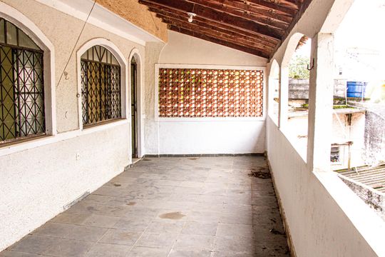 Varanda de casa para alugar com 1 quarto, 70m² em Pedra de Guaratiba, Rio de Janeiro