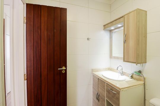 Banheiro de apartamento à venda com 2 quartos, 50m² em Santana, São Paulo
