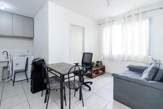 Sala de apartamento à venda com 2 quartos, 35m² em Santo Amaro, São Paulo
