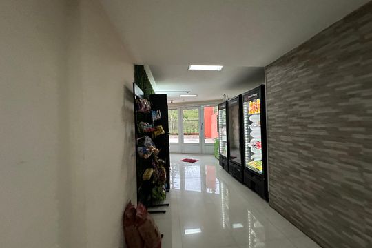 Hall de entrada de apartamento à venda com 2 quartos, 58m² em Centro, Barueri
