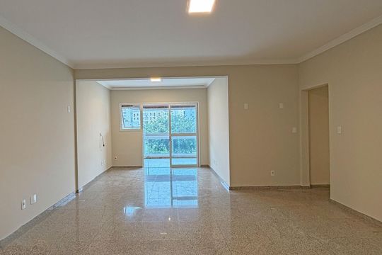 Apartamento para alugar com 3 quartos, 200m² em Boqueirão, Santos