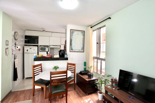 Sala de apartamento para alugar com 2 quartos, 52m² em Camargos, Belo Horizonte