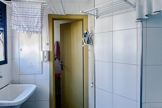 Área de Serviço de apartamento para alugar com 3 quartos, 114m² em Vila Gomes Cardim, São Paulo