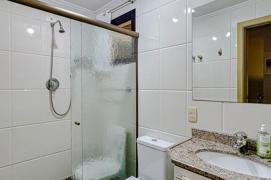 Banheiro da Suíte 2 de apartamento para alugar com 3 quartos, 114m² em Vila Gomes Cardim, São Paulo