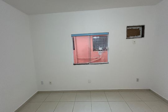 Quarto 2 - Suíte de casa para alugar com 2 quartos, 72m² em Guadalupe, Rio de Janeiro