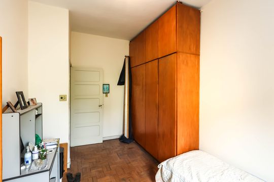 Quarto 2 de casa para alugar com 2 quartos, 150m² em Vila Mariana, São Paulo