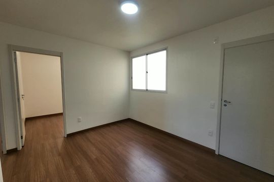 Sala de apartamento para alugar com 2 quartos, 55m² em Tijuca, Contagem