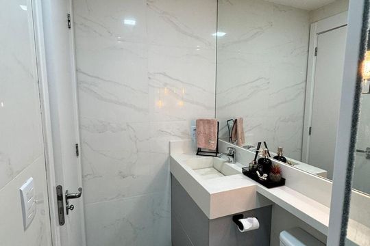 Banheiro de apartamento para alugar com 2 quartos, 74m² em Centro, Canoas