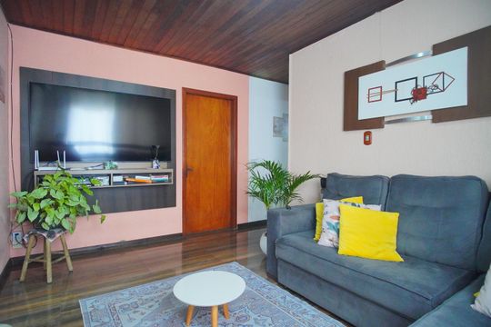 Casa à venda com 3 quartos, 125m² em Feitoria, São Leopoldo