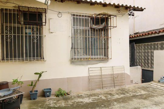 Área de Frente de casa para alugar com 1 quarto, 38m² em Higienópolis, Rio de Janeiro