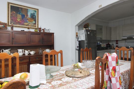 cozinha / sala de jantar de casa à venda com 3 quartos, 133m² em Jardim Belem, São Paulo