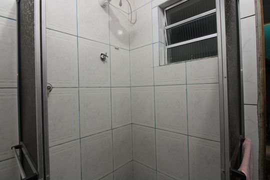 banheiro 3 de casa à venda com 3 quartos, 133m² em Jardim Belem, São Paulo