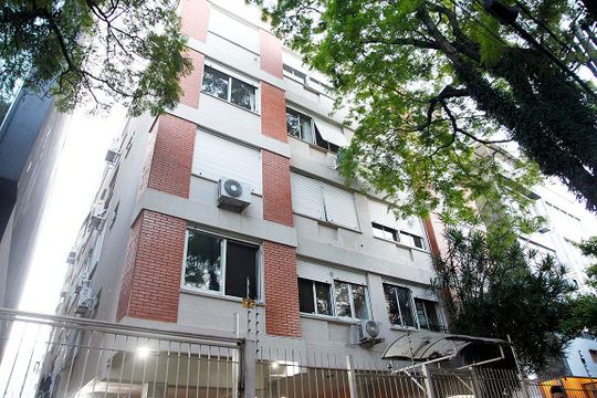 Fachada de apartamento para alugar com 1 quarto, 40m² em Floresta, Porto Alegre