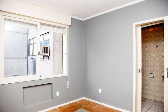 Quarto Suíte de apartamento para alugar com 1 quarto, 40m² em Floresta, Porto Alegre