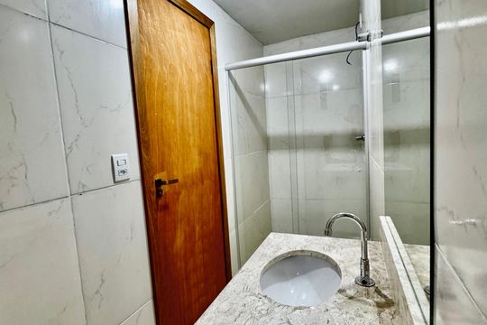 Banheiro  de casa para alugar com 1 quarto, 40m² em Ipiranga, Belo Horizonte