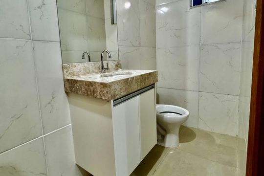 Banheiro  de casa para alugar com 1 quarto, 40m² em Ipiranga, Belo Horizonte