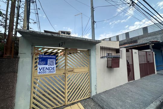 Fachada de casa à venda com 4 quartos, 252m² em Jardim Paraiso, Barueri