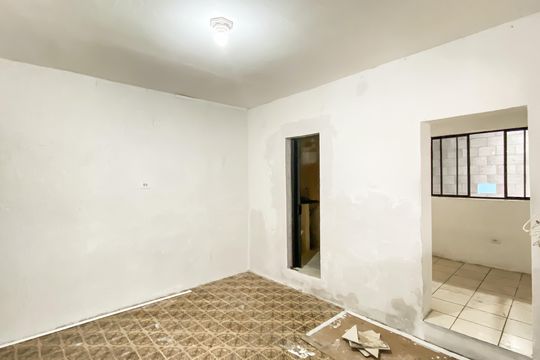 Sala  de casa para alugar com 2 quartos, 58m² em Jardim Santa Maria, São Paulo