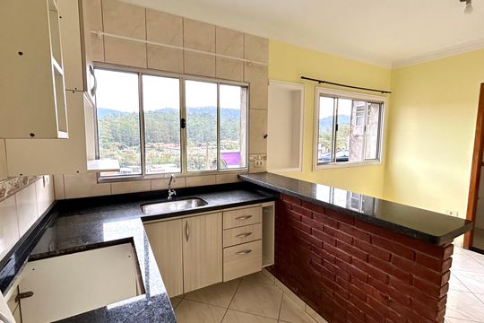 Cozinha de casa para alugar com 1 quarto, 50m² em Cabuçu Guarulho, Guarulhos