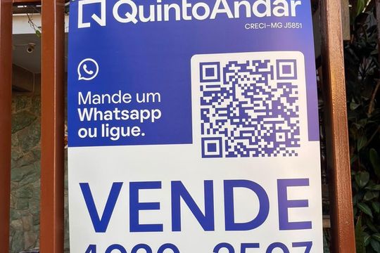 PLAQUINHA de casa para alugar com 3 quartos, 259m² em Serra, Belo Horizonte