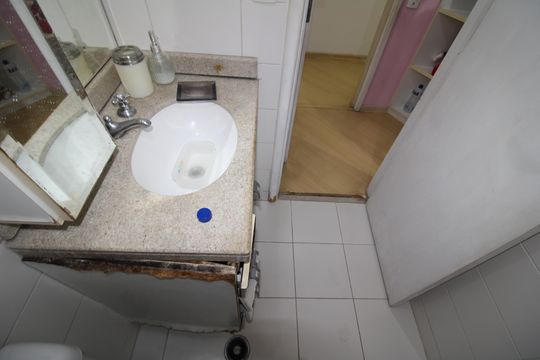 Quarto 3 - Banheiro de apartamento para alugar com 3 quartos, 136m² em Santana, São Paulo