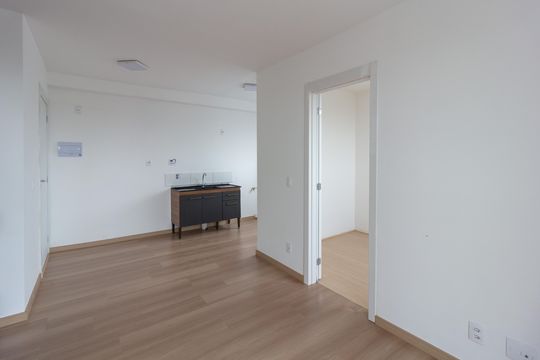 Sala de apartamento para alugar com 2 quartos, 40m² em Centro, Guarulhos