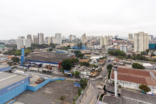Varanda - vista de apartamento para alugar com 2 quartos, 40m² em Centro, Guarulhos