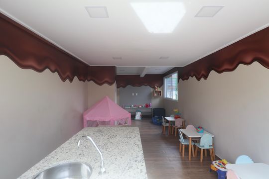 Área comum de apartamento para alugar com 2 quartos, 121m² em Jardim Virginia, Guarujá